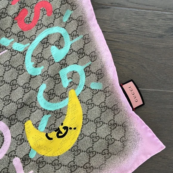 AUTHENTIC- NEW GUCCI SCARF